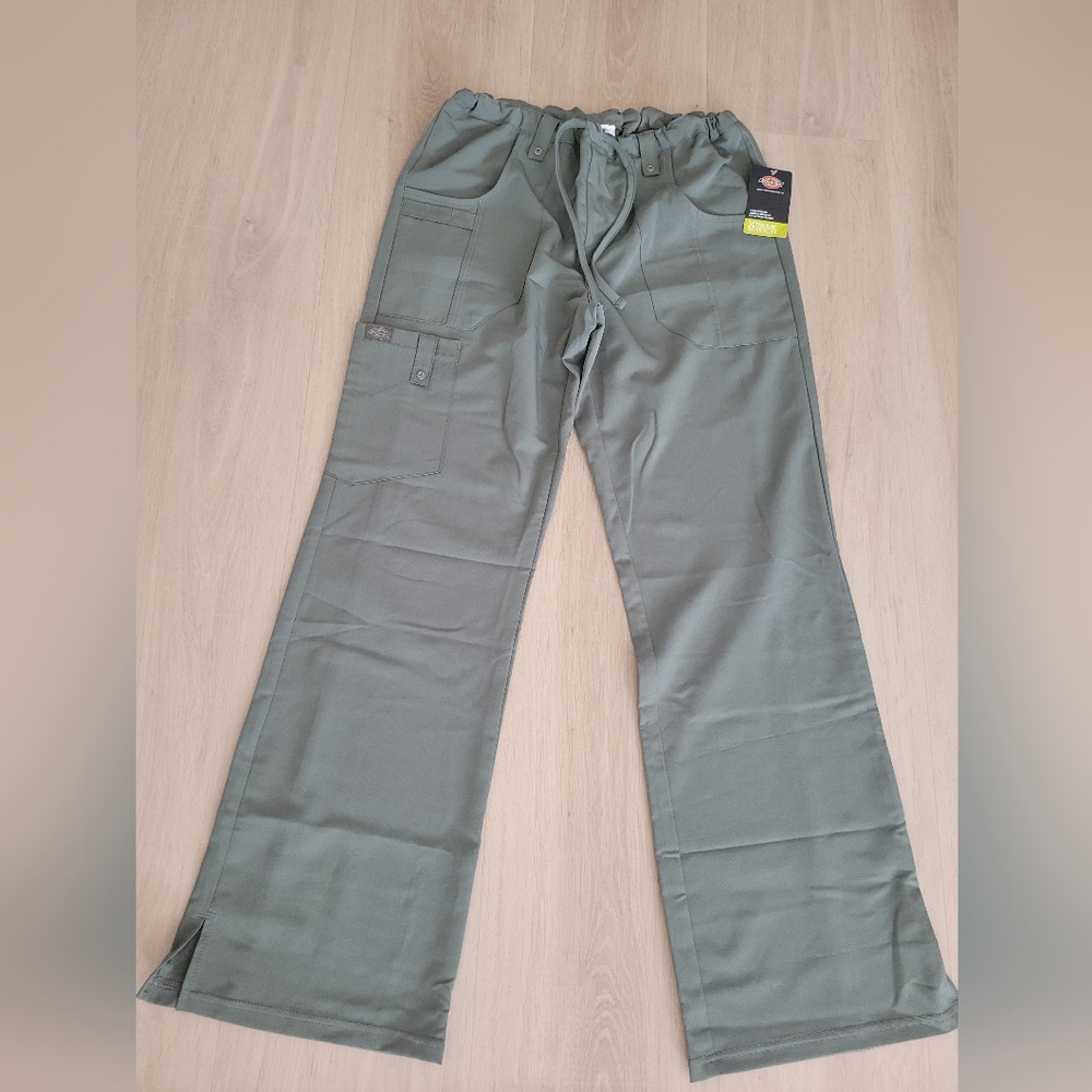 Dickies Xtreme Stretch Scrubs Pants NWT size Small